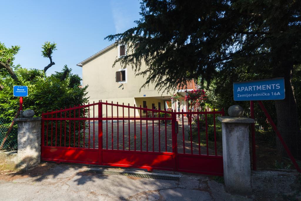 Apartments Milica 우마그 객실 사진