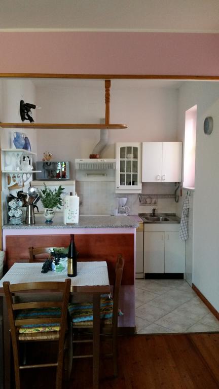Apartments Milica 우마그 객실 사진