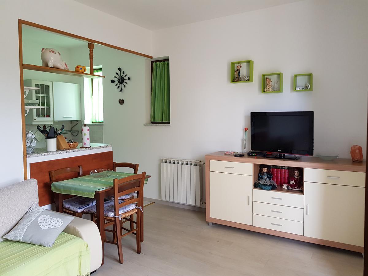Apartments Milica 우마그 외부 사진